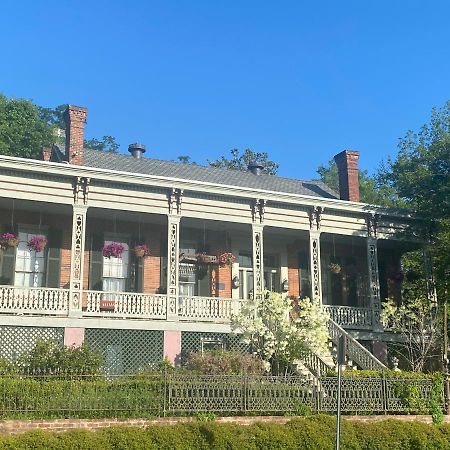 Corners Mansion Inn - A Bed And Breakfast Vicksburg Exterior photo