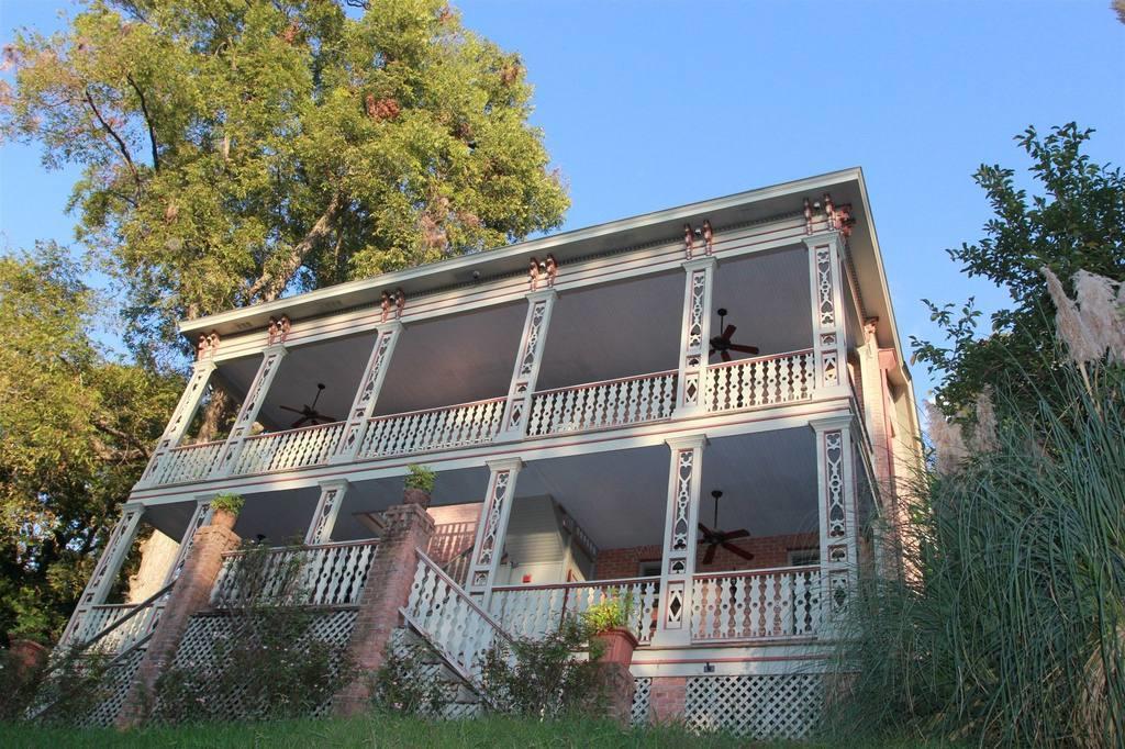 Corners Mansion Inn - A Bed And Breakfast Vicksburg Exterior photo